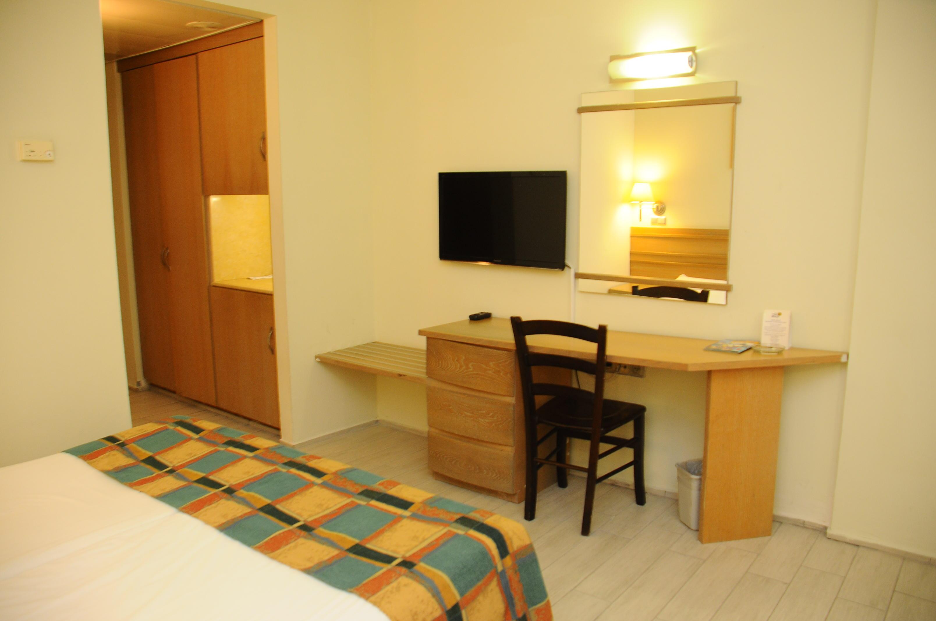Adi Hotel Eilat Exterior photo